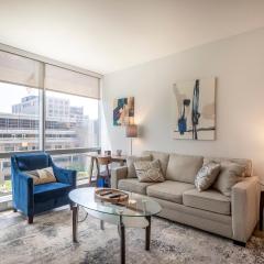 Modern Apt Close to Downtown - ASW-9T