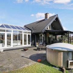 3 Bedroom Stunning Home In Hundested