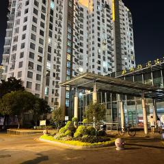 Suzhou Lakeside Sky Villa