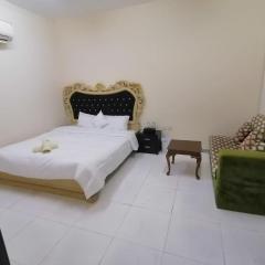 Private Guest Room in Kuwaitat