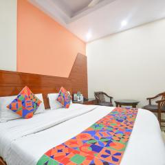 FabHotel Jaggi Palace Karol Bagh