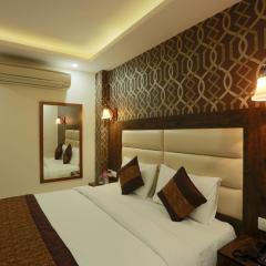 Airport Hotel The Volga