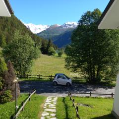 Chez Umbus, centrale e immerso nel verde, grande terrazzo