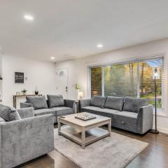 Spacious Decatur Home Sleeps 12 Work-Ready