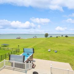 The Best of Lakeside Living - Luxury at its Finest