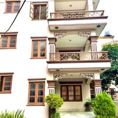 Pal Pal Home & Apartment