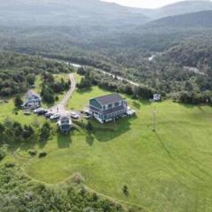 The Sullivan Suite 5 Bedroom home, on 5 acres in Gros Morne