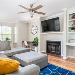 Charming Upstairs Apt Irmo 3BR