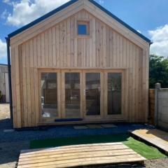 Maison en bois 1 chambre 4 couchages type tiny house