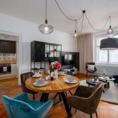 One bedroom apartment with overlooking workspace by Prague Days