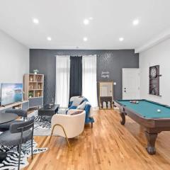 2 BD 2 BA Bucktown Safari Flat