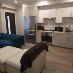 2-Bed Condo - Ultimate Comfort & Convenience for Corporate Stays