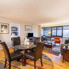 Centrally Located Apt Downtown