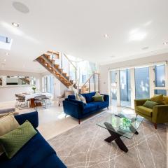 Luxe Dublin 4 Retreat with 3 Bedrooms