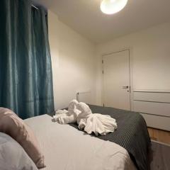 Cool 2bed Flat Zone 1 London