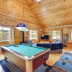 Wraparound Deck and BBQ Pet-Friendly Deadwood Cabin