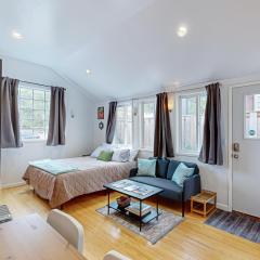 Rosie’s Retro River Flat