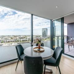 Melbourne Corporate Stays - Docklands Waterfront