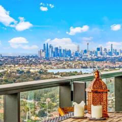 Luxury Penthouse - Sydney Skyline Views