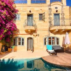 Charming Room in Villa with pool, Gozo-TripInnGozo