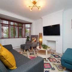 Private 3BR Home with Parking,WIFI,Garden,EV & Desk