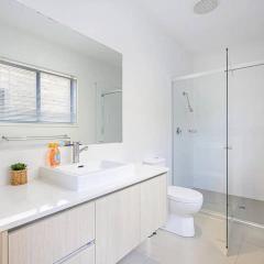 Sydney Cobbitty 4bed house,close Oran Park