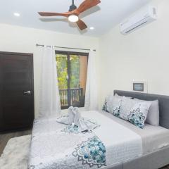 Island escape 1 Bdrm concierge service in west end 1