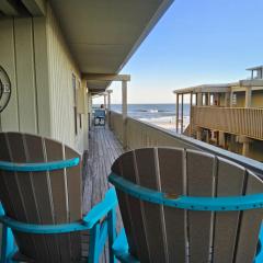 Living the Dream 2 Bedroom Ocean View Cozy Condo