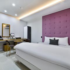 sweet hotel
