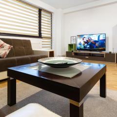 Central Apartments - Green