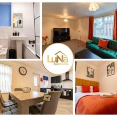 Luna Apartments 4 Bedrooms 2 Bathrooms-Great Prices!!