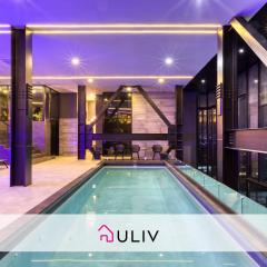 Downtown Designer Apartments by ULIV