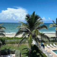 Hutchinson Island BeachFront Heated Pool Balcony Top Floor