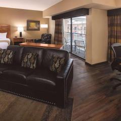 Wyndham Bloomington - Mall of America