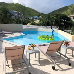 Jolie Suite dans résidence avec piscine
