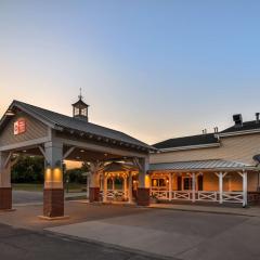 贝斯特韦斯特普鲁士大学公园套房酒店