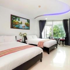 Saigon Pink Hotel