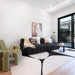 Lux & New 5-BR Townhouse for family