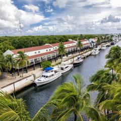 Waterside Suites and Marina