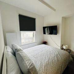 Barnet View Studio flat 2