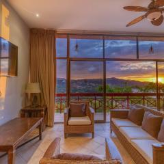 Ocean and Mountain View Villa