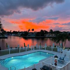 Aloha Apartments On the Intracoastal-Walk to the Beach