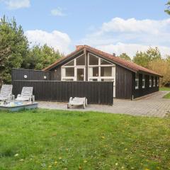 Nice Home In Blåvand With Sauna