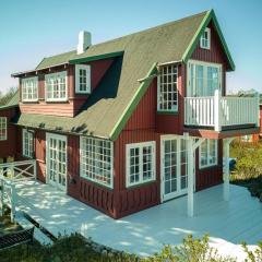 Stunning Home In Grenaa W-