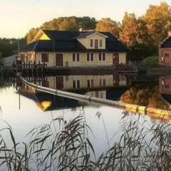Amazing Home In Gästrike-Hammarby With 4 Bedrooms And Wifi