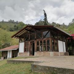 MoiraEcolodge - Cabaña El Roble