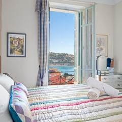 Appartement d Exception, Spacieux et Lumineux, avec Balcon et Vue Mer