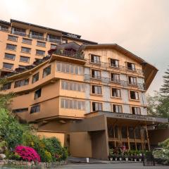 Summit Grand Resort & Spa