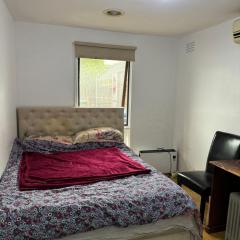 Springvale couple room with shared bathroom