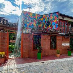 La Liliana Hostal - Gastrobar